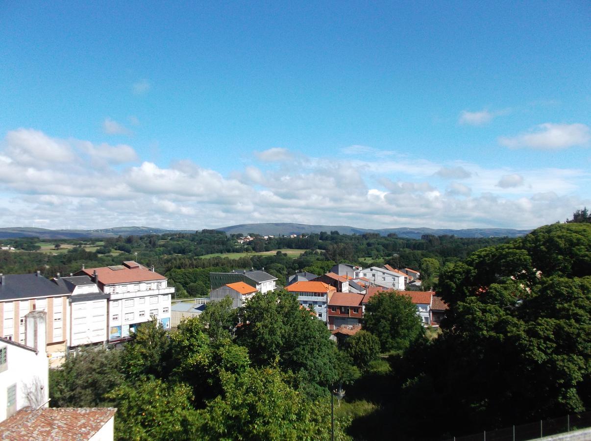 O Cabalo Verde Palas de Rei Bagian luar foto